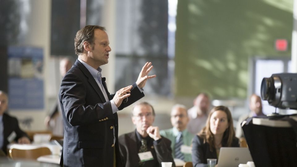 (In the image it can be seen that a meeting is going on with active participations)