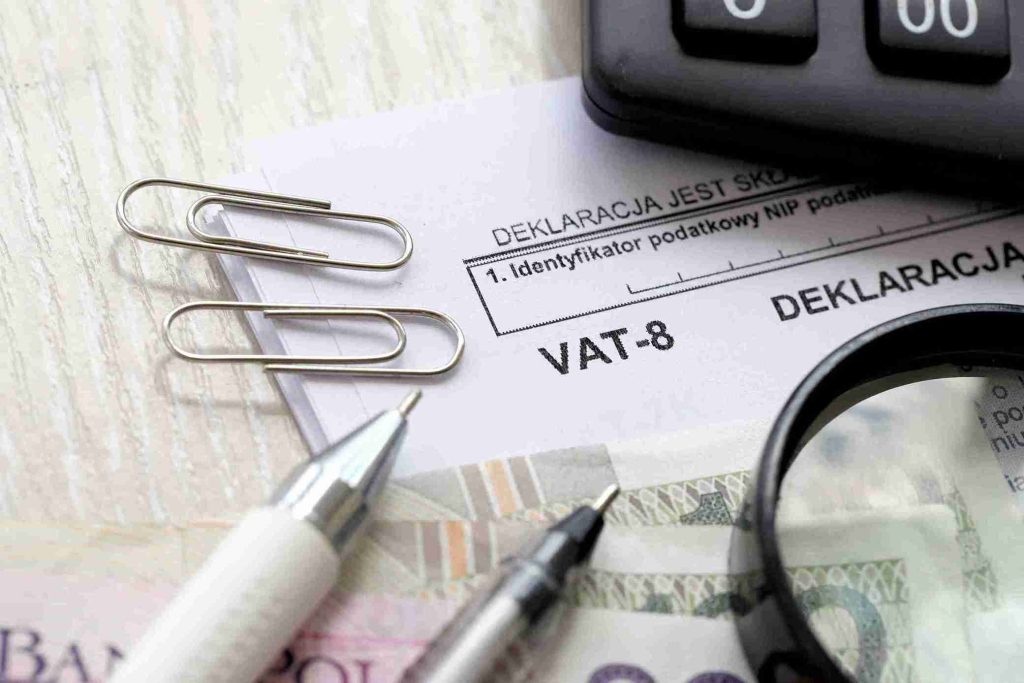 The image showcases the VAT Flat Rate Scheme and how VAT rates vary for different businesses.