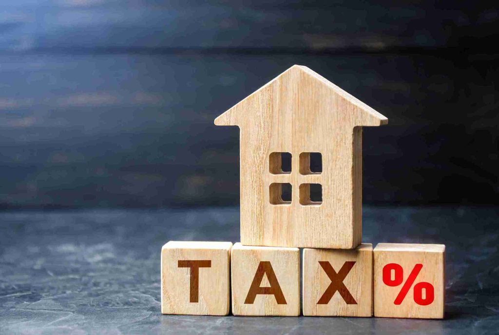 Essential Guide to Tax on Airbnb Income in UK for Hosts | 2026