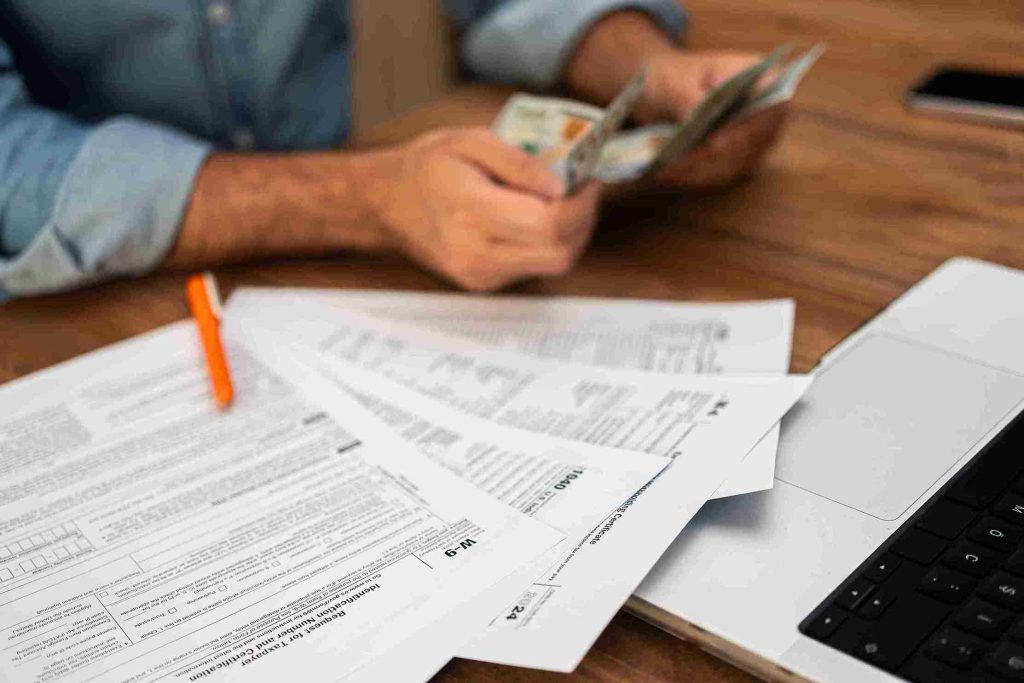 How to Fill in a HMRC Self Assessment Tax Return? A Complete Guide to Filing with Confidence
